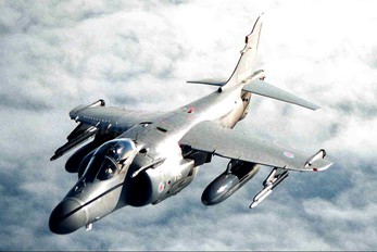 ZE697 - Royal Navy British Aerospace Sea Harrier FA.2