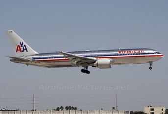 N376AN - American Airlines Boeing 767-300ER