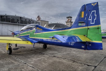 1327 - Brazil - Air Force "Esquadrilha da Fumaça" Embraer EMB-312 Tucano T-27