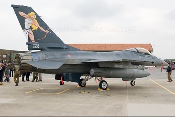 MM7236 - Italy - Air Force General Dynamics F-16A Fighting Falcon