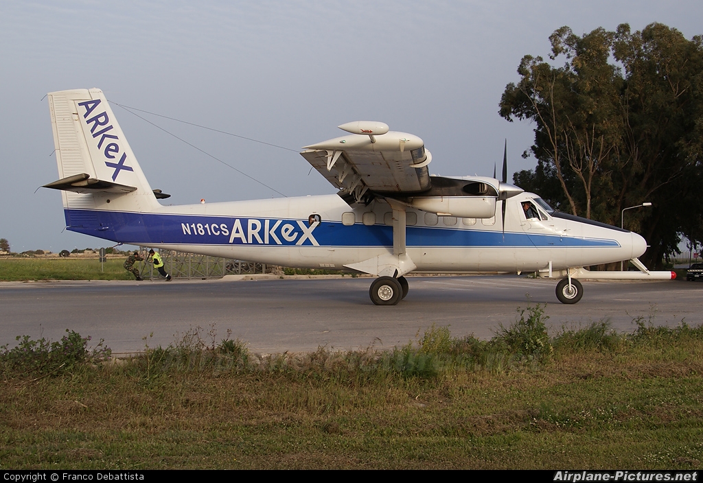 ARKeX N181CS aircraft at Malta Intl