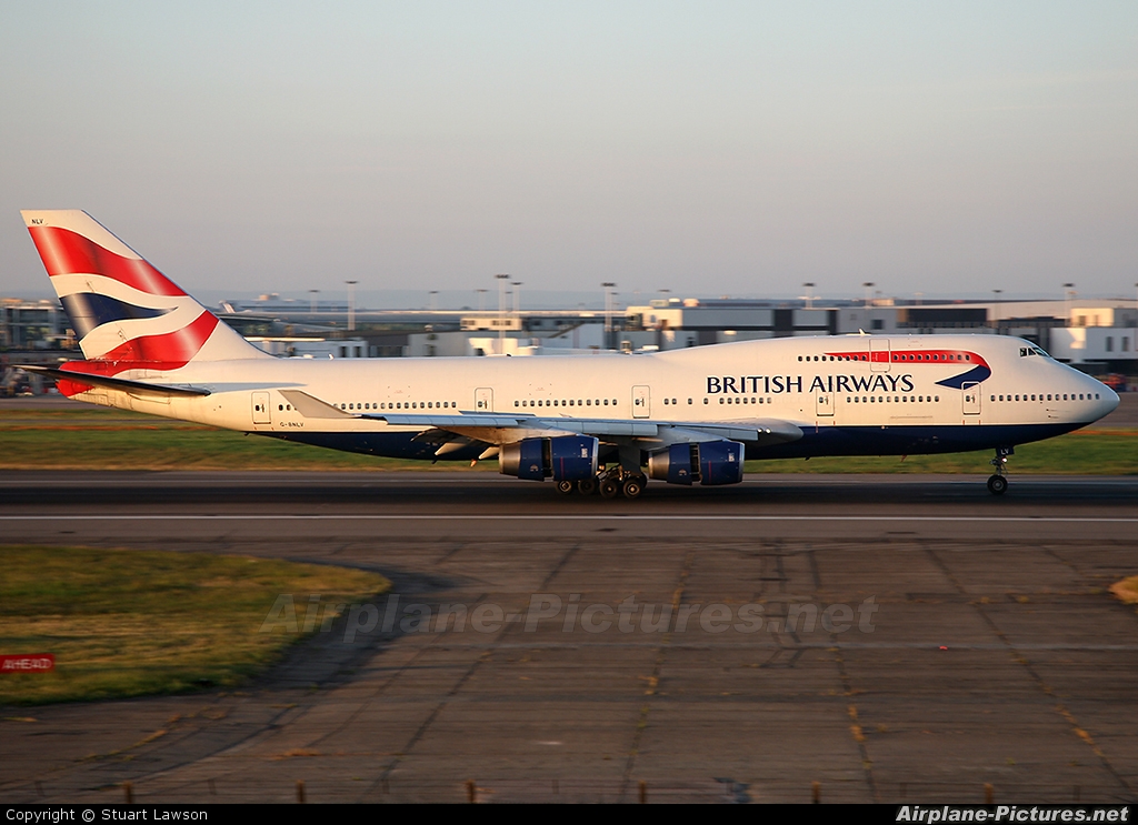 British Airways G-BNLV aircraft at London - Heathrow