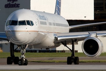 N19130 - Continental Airlines Boeing 757-200