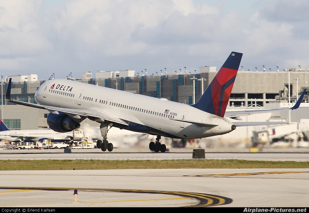 N638DL - Delta Air Lines Boeing 757-200 at Fort Lauderdale - Hollywood