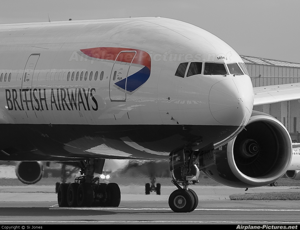 British Airways G-YMMJ aircraft at London - Heathrow