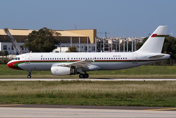 A4O-AA - Oman - Air Force Airbus A320