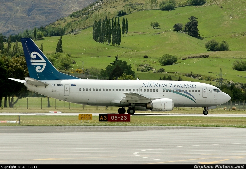 Air New Zealand ZK-NGG aircraft at Queenstown - Frankton