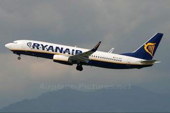 EI-EKE - Ryanair Boeing 737-800
