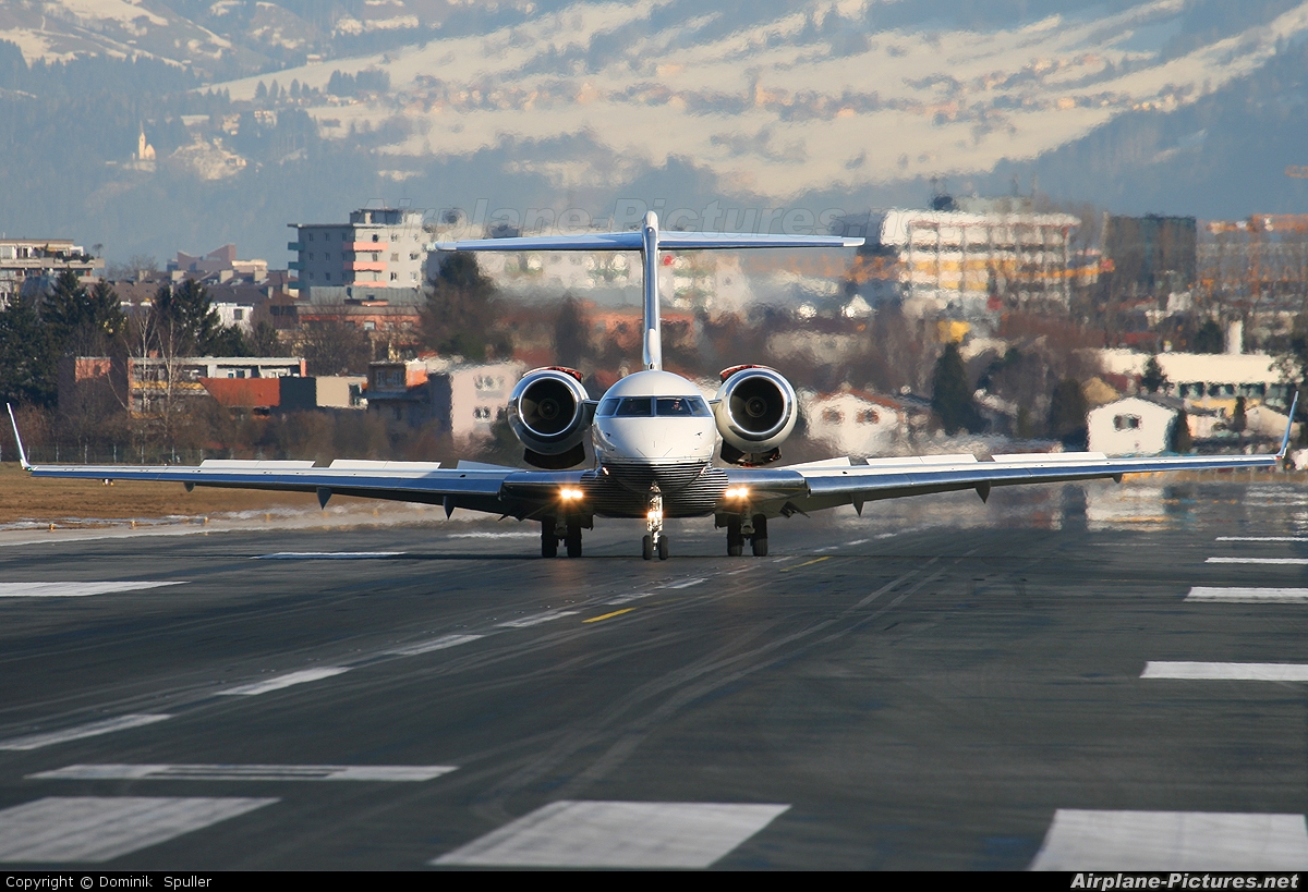 Global Jet Luxembourg P4-AAA aircraft at Innsbruck
