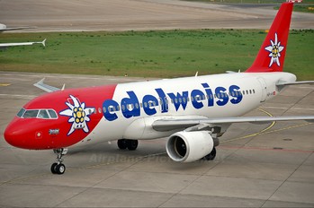HB-IHY - Edelweiss Airbus A320