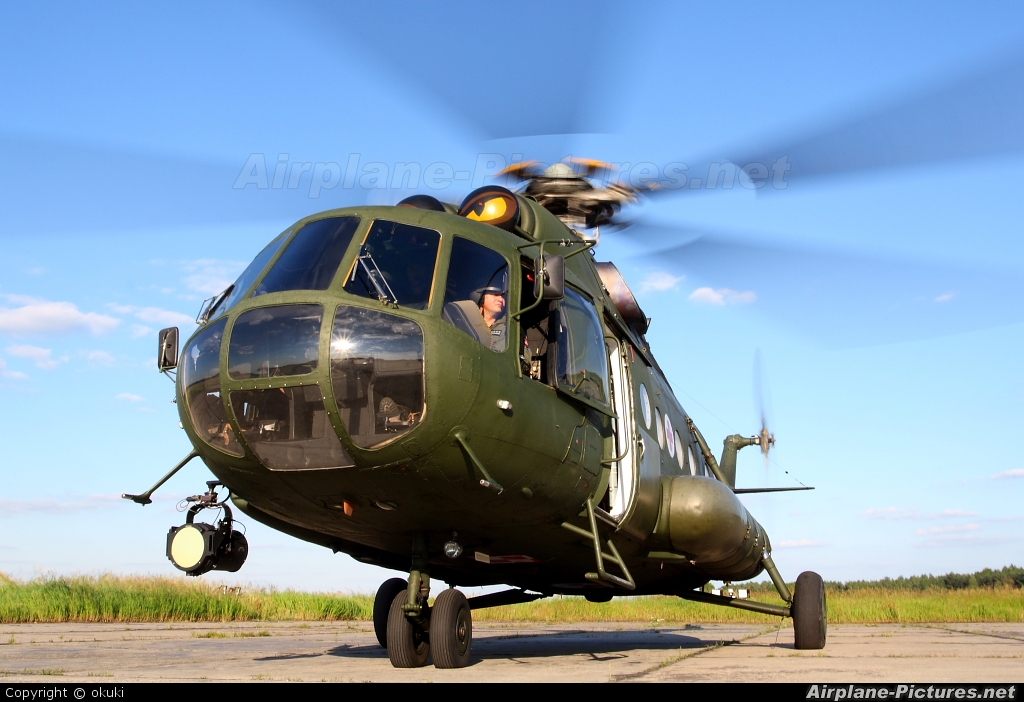 Poland - Army 607 aircraft at Undisclosed location