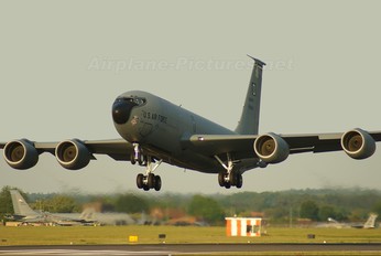 60-0350 - USA - Air Force Boeing KC-135R Stratotanker