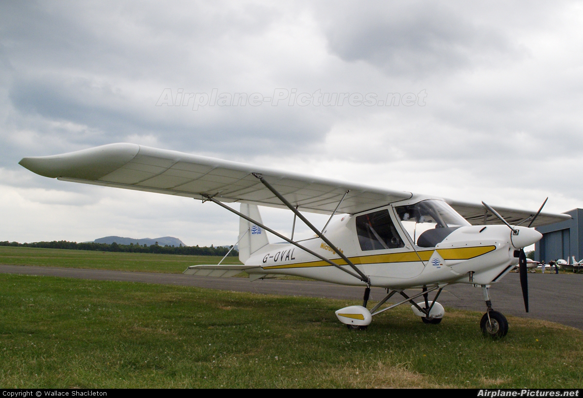 Private G-OVAL aircraft at Perth - Scone