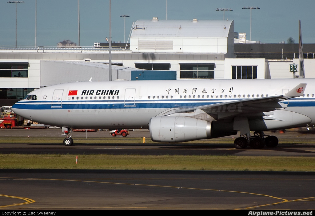 Air China B-6090 aircraft at Sydney - Kingsford Smith Intl, NSW