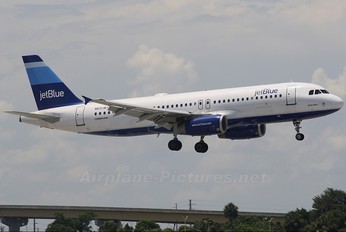 N521JB - JetBlue Airways Airbus A320