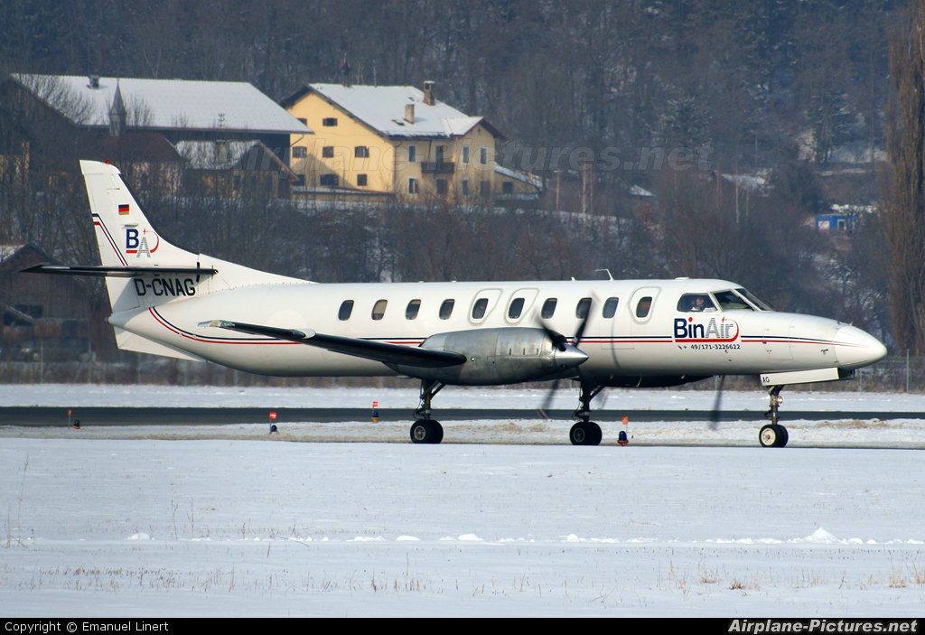 Bin Air D-CNAG aircraft at Innsbruck