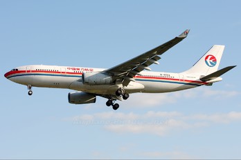 B-6122 - China Eastern Airlines Airbus A330-200