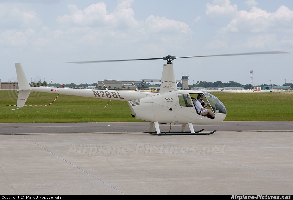 Private N288L aircraft at Orlando - Kissimmee Gateway