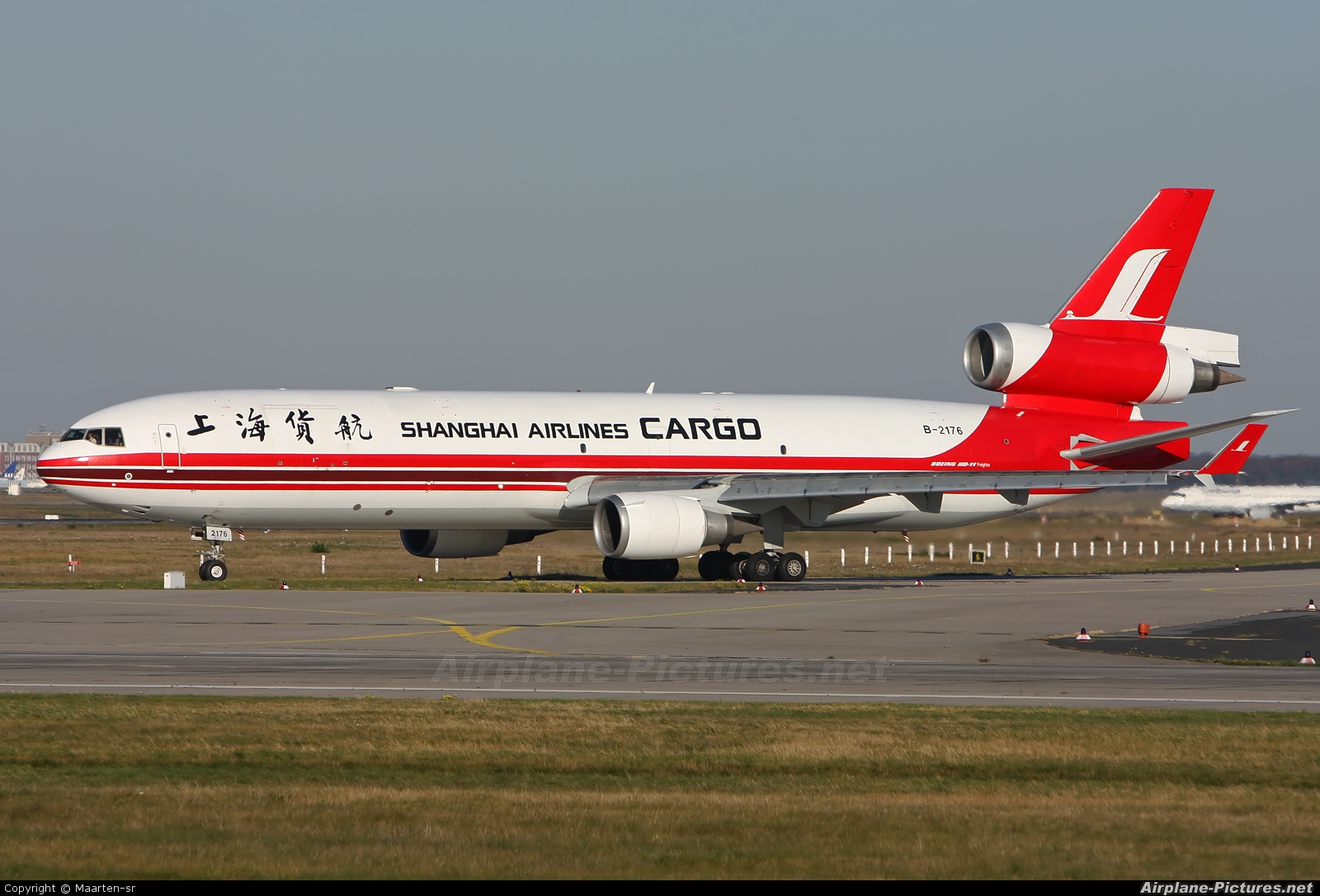 Shanghai Airlines Cargo B-2176 aircraft at Frankfurt