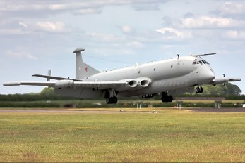 XV249 - Royal Air Force British Aerospace Nimrod R.1