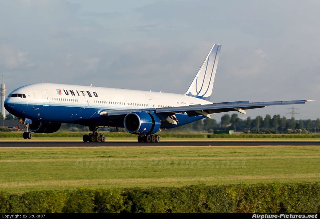 United Airlines N774UA aircraft at Amsterdam - Schiphol