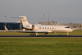 N680GA - Private Gulfstream Aerospace G-V, G-V-SP, G500, G550