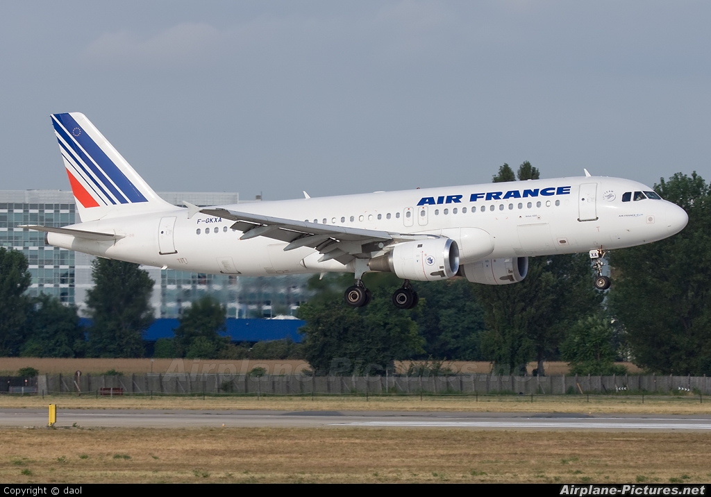 Air France F-GKXA aircraft at Milan - Linate