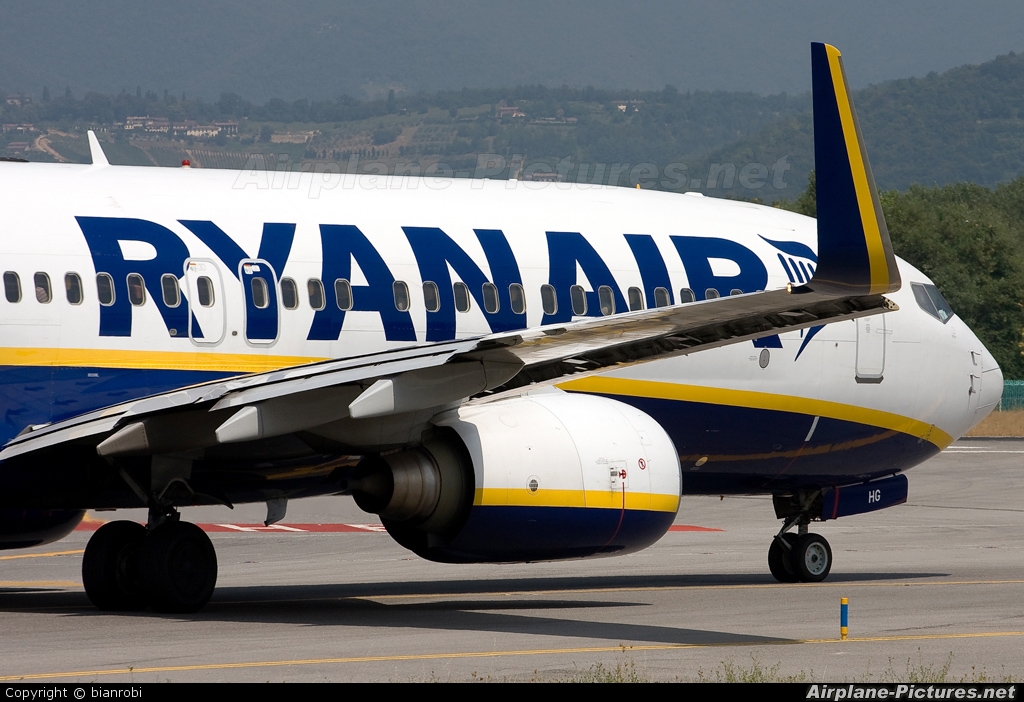 Ryanair EI-DHG aircraft at Bergamo - Orio al Serio