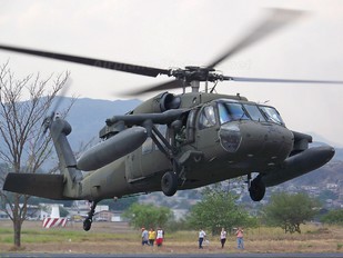 03-26985 - USA - Army Sikorsky UH-60L Black Hawk