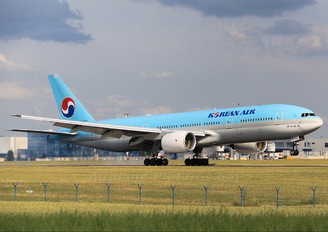 HL7734 - Korean Air Boeing 777-200ER