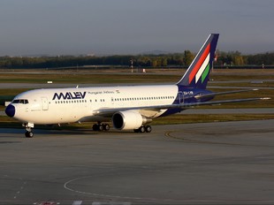 HA-LHB - Malev Boeing 767-200ER
