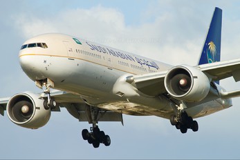HZ-AKH - Saudi Arabian Airlines Boeing 777-200ER