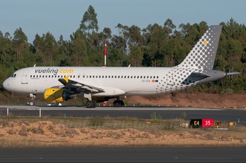 EC-ICQ - Vueling Airlines Airbus A320