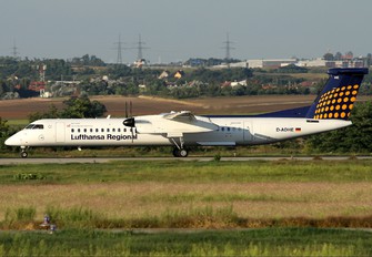 D-ADHE - Augsburg Airways - Lufthansa Regional de Havilland Canada DHC-8-400Q / Bombardier Q400