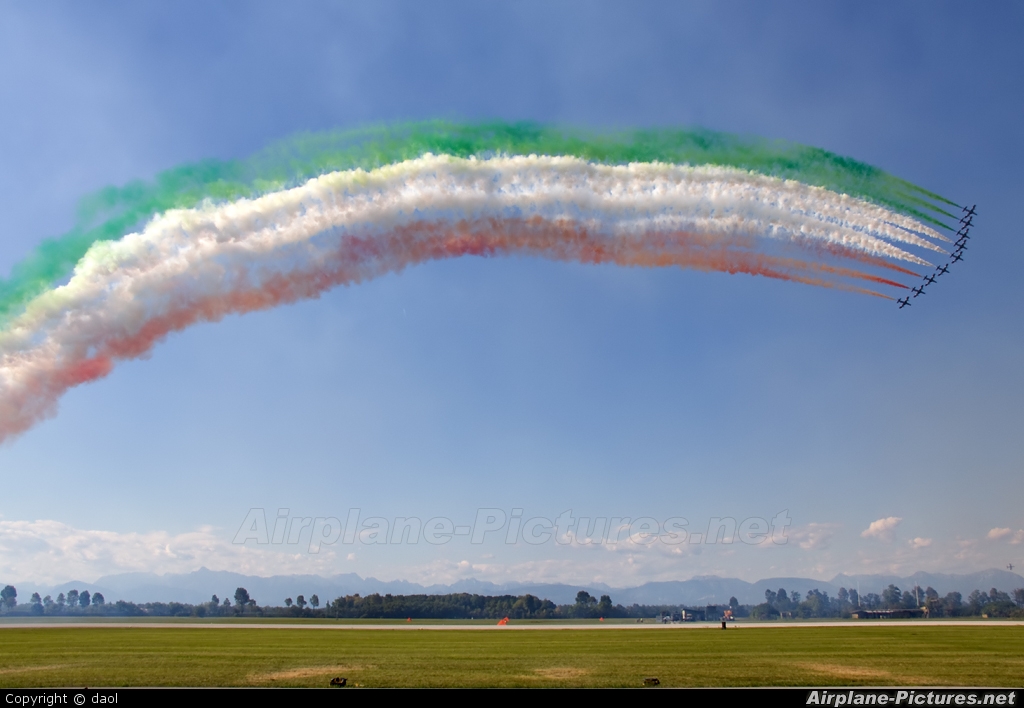 Italy - Air Force "Frecce Tricolori" - aircraft at Rivolto