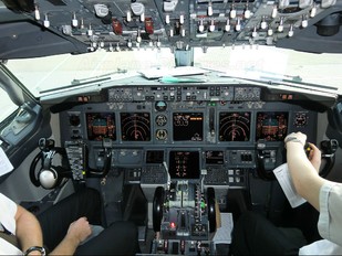 EI-DPZ - Ryanair Boeing 737-800