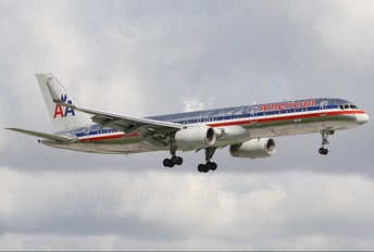 N641AA - American Airlines Boeing 757-200