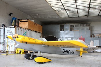 G-BOMB - Private Cassult Racer 111M
