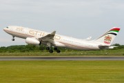 Etihad Airways A6-EYG image