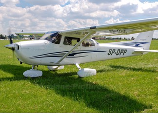 SP-DPP - Private Cessna 172 Skyhawk (all models except RG)