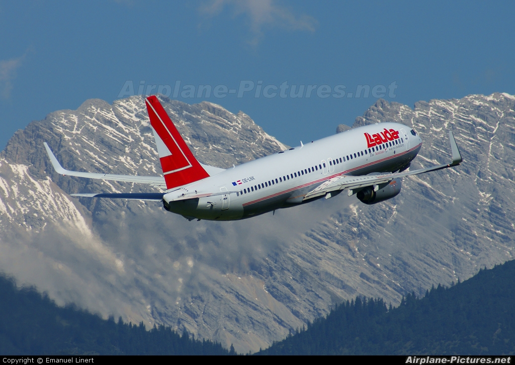 Lauda Air OE-LNK aircraft at Innsbruck