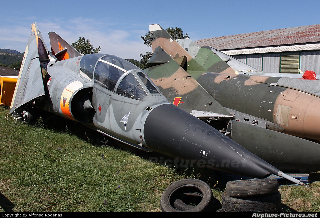 France - Air Force 233 aircraft at Montelimar - Ancone