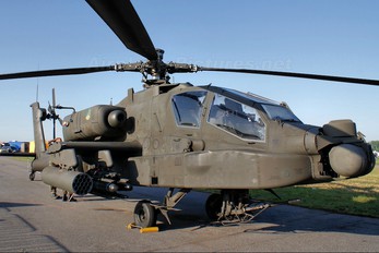 Q-19 - Netherlands - Air Force Boeing AH-64D Apache