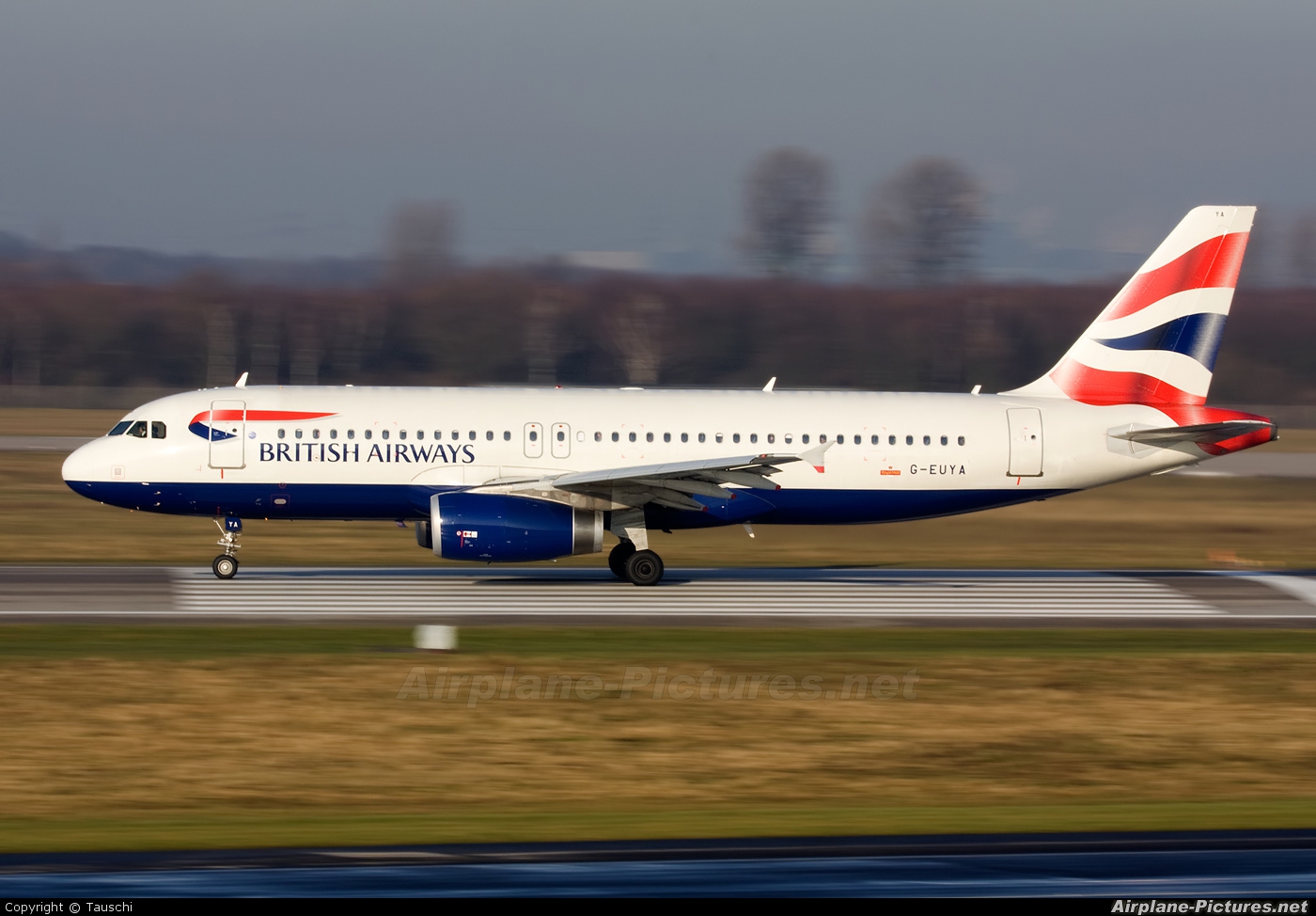 British Airways G-EUYA aircraft at Düsseldorf