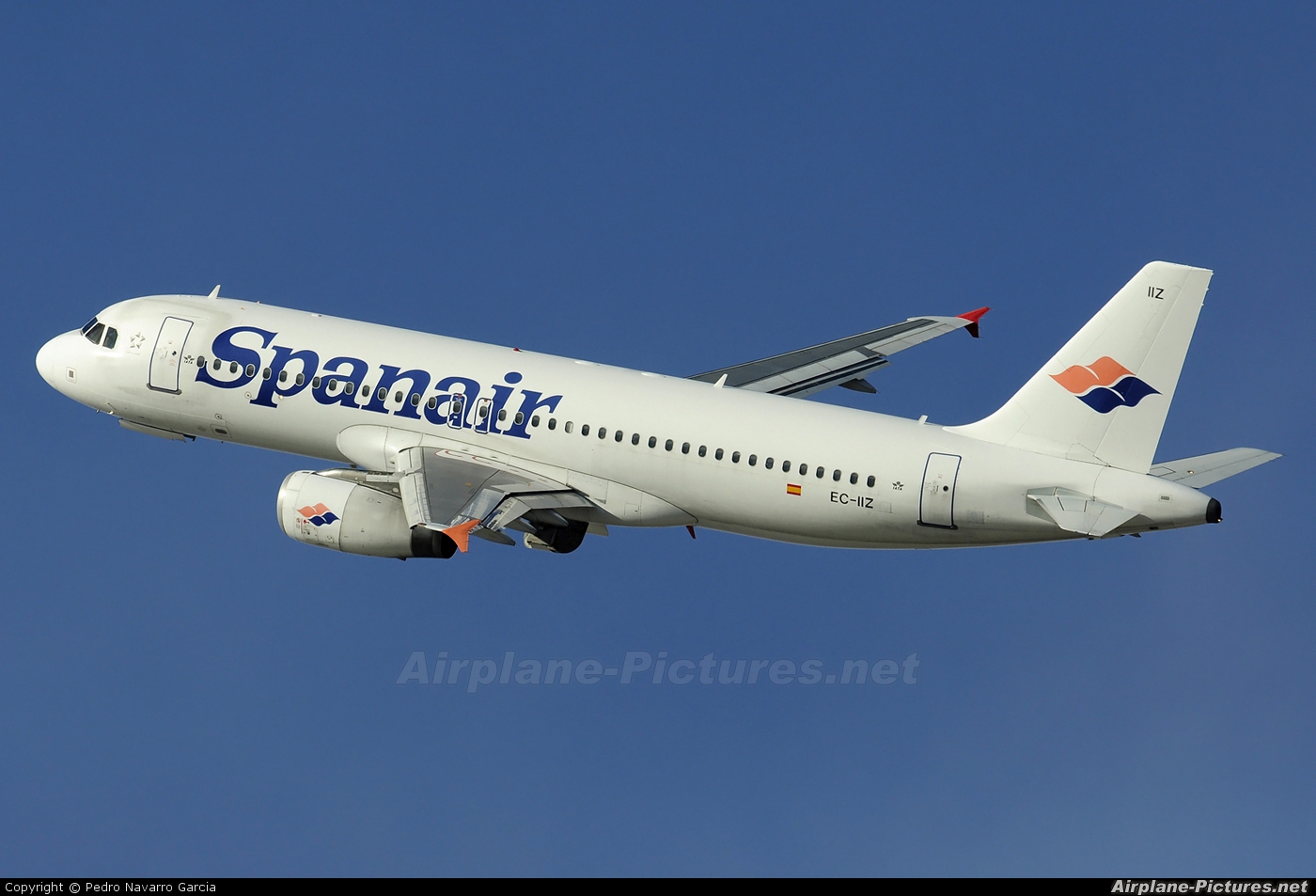 Spanair EC-IIZ aircraft at Barcelona - El Prat