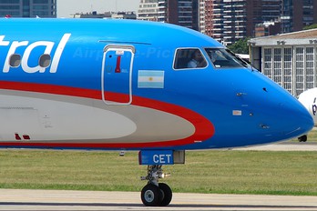 LV-CET - Austral Lineas Aereas Embraer ERJ-190 (190-100)