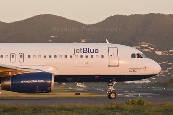 N593JB - JetBlue Airways Airbus A320