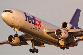 N377FE - FedEx Federal Express McDonnell Douglas MD-10-10F 