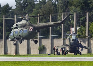 7338 - Poland - Army Mil Mi-2