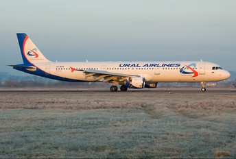 VQ-BDA - Ural Airlines Airbus A321